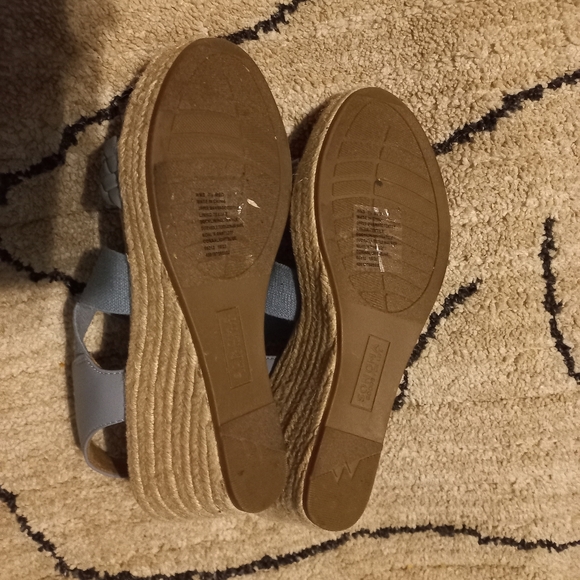 Sonoma Light Blue Tan Wedges - Picture 2 of 6